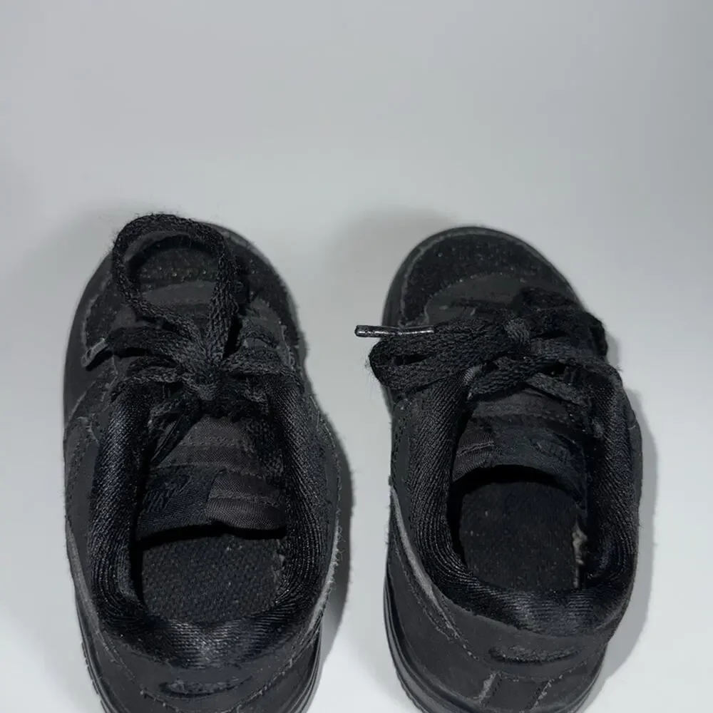 Nike Air Force 1 toddler size 8